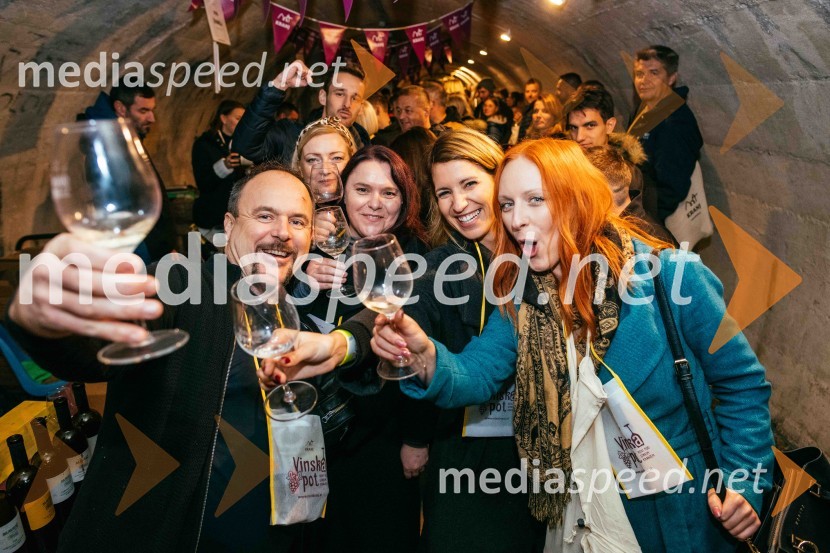 Vinska pot v rovih pod starim Kranjem 2022, sobota