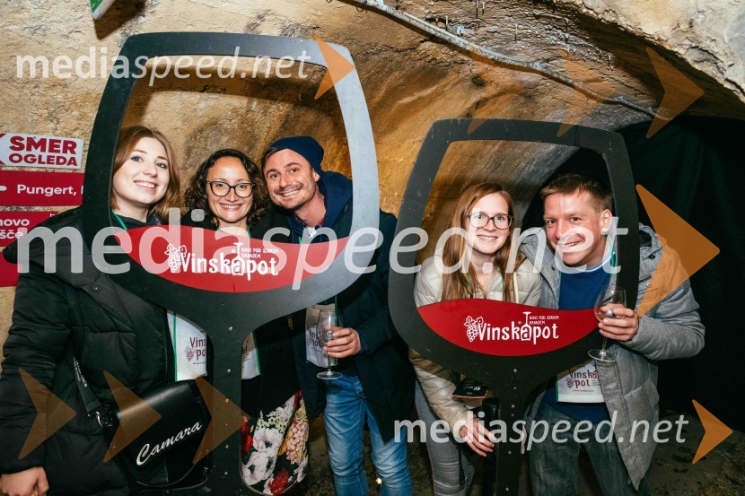 Vinska pot v rovih pod starim Kranjem 2022, sobota