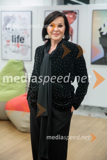  Miša Molk, televizijska voditeljica in urednica33. LIFFE, zaključek ljubljanskega mednarodnega filmskega festivala