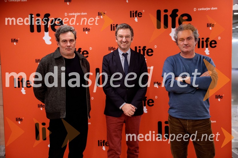  Arnaud Larrieu , Filmski režiser;  Karl Cogard, direktor, Francoski inštitut v Sloveniji;  Jean-Marie  Larrieu, Filmski režiser33. LIFFE, zaključek ljubljanskega mednarodnega filmskega festivala