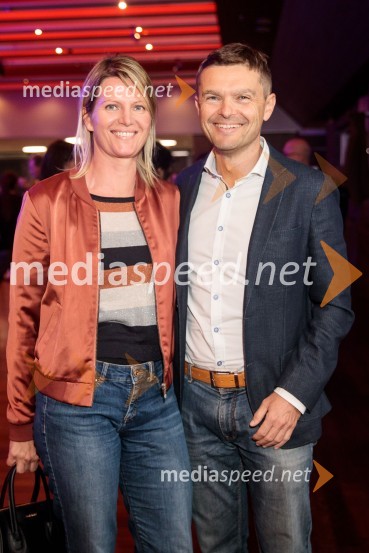 Simona Škufca Zaveršek; mag. Boštjan Škufca Zaveršek, podpredsednik uprave, Telekom Slovenija33. LIFFE, zaključek ljubljanskega mednarodnega filmskega festivala