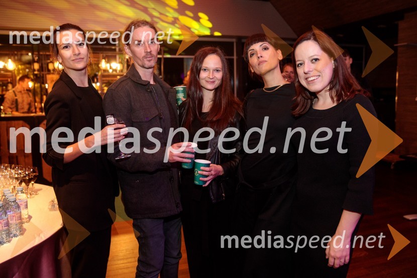  ... ;  ... ;  ... ;  Ivana Vulanovič, vodja protokola in prostovoljcev 33. LIFFe;  Medeja  Medved, Cankarjev dom33. LIFFE, zaključek ljubljanskega mednarodnega filmskega festivala