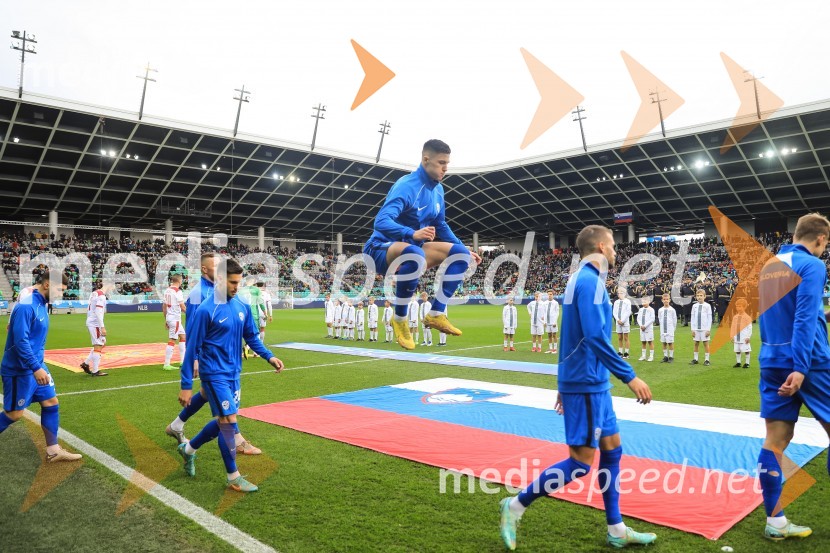 Nogometna tekma Slovenija - Črna gora
