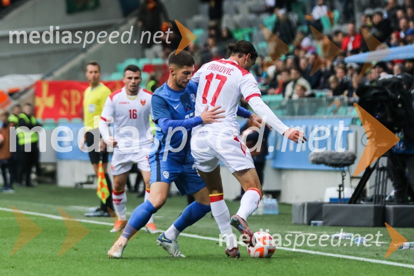  Adam Gnezda Čerin, nogometaš, NK Domžale;  ... Nogometna tekma Slovenija - Črna gora