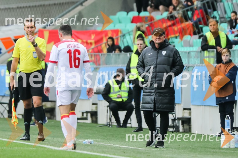  Matjaž Kek, selektor slovenske nogometne reprezentanceNogometna tekma Slovenija - Črna gora
