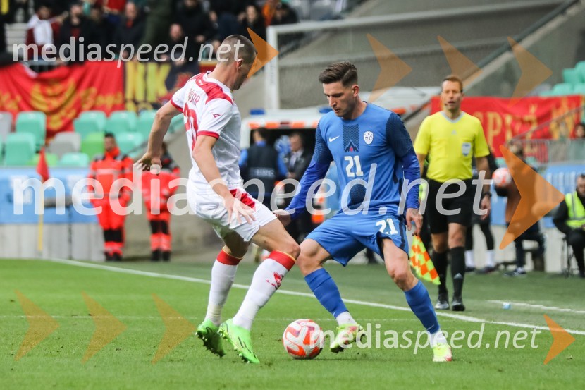  ... ;  Benjamin Verbič, nogometaš, Dinamo KijevNogometna tekma Slovenija - Črna gora