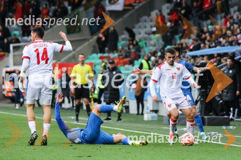 Nogometna tekma Slovenija - Črna gora