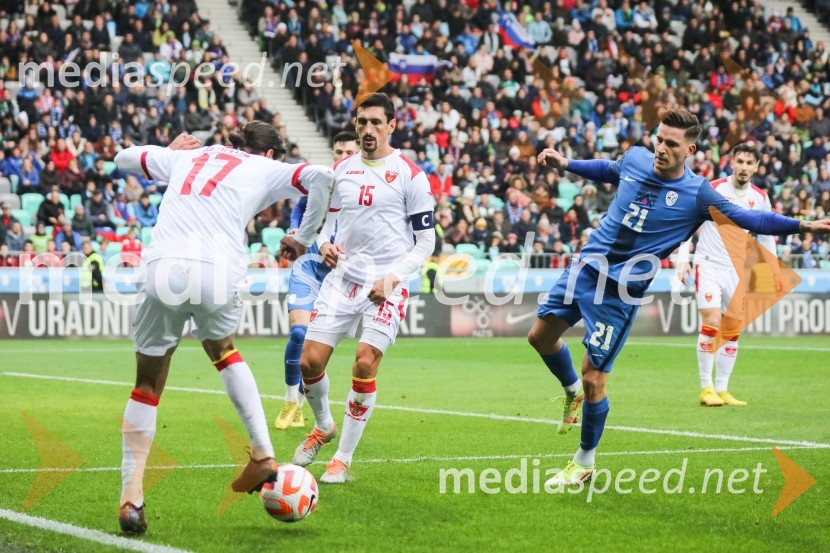  ... ;  ... ;  Benjamin Verbič, nogometaš, Dinamo KijevNogometna tekma Slovenija - Črna gora