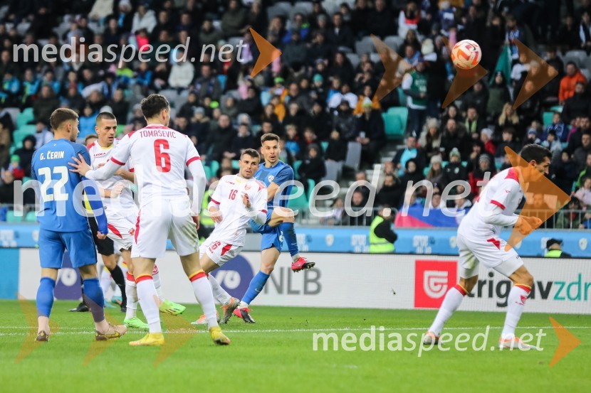 Nogometna tekma Slovenija - Črna gora