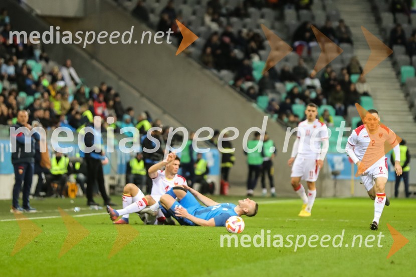 Nogometna tekma Slovenija - Črna gora