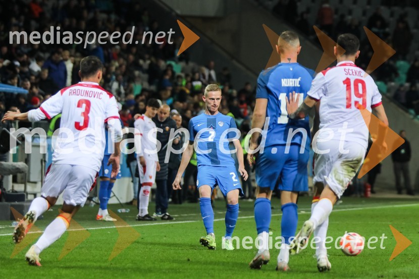  ... ;  Žan  Karničnik, nogometaš;  Jasmin Kurtić, nogometaš, Spal;  ... Nogometna tekma Slovenija - Črna gora