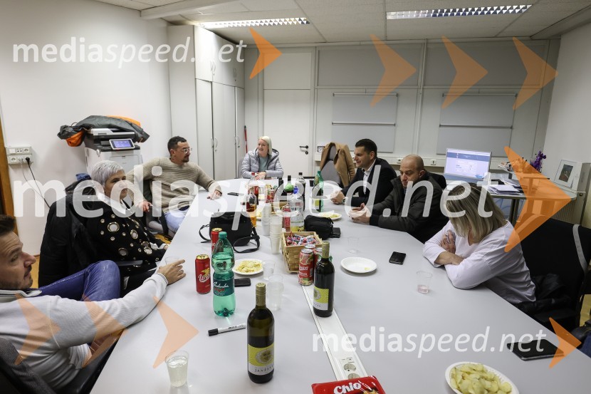 V Kranju se bosta v drugem krogu pomerila Matjaž Rakovec in Ivo Bajec