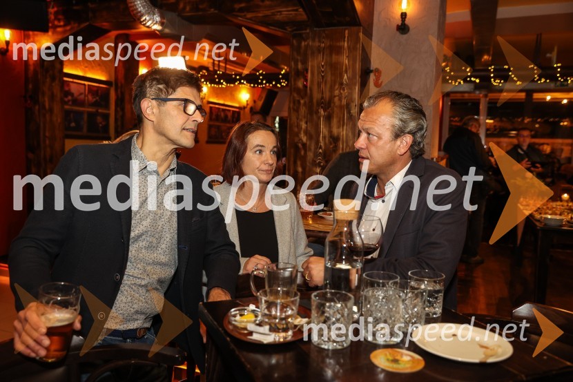  Matjaž Rakovec, župan Mestne občine Kranj;  ... ;  ... V Kranju se bosta v drugem krogu pomerila Matjaž Rakovec in Ivo Bajec