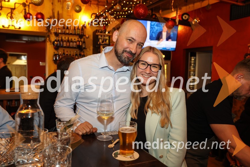  Srečko Štagar, ZTKK;  ... V Kranju se bosta v drugem krogu pomerila Matjaž Rakovec in Ivo Bajec