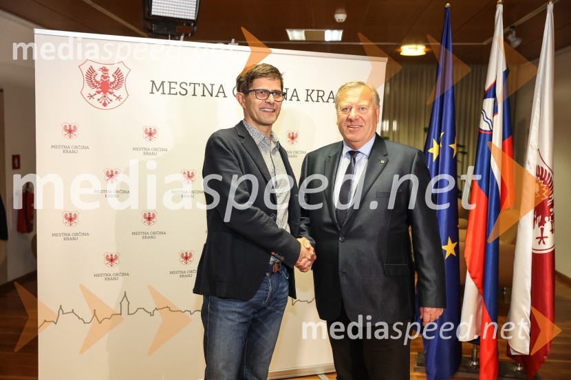  Matjaž Rakovec, župan Mestne občine Kranj;  Ivo Bajec, županski kandidat, MO KranjV Kranju se bosta v drugem krogu pomerila Matjaž Rakovec in Ivo Bajec