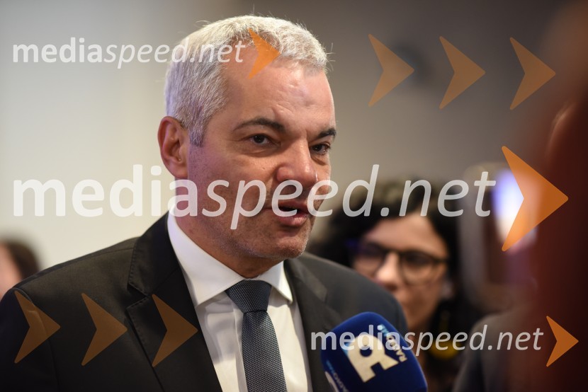  Aleksander Saša Arsenovič, župan, Mestna občina MariborV Mariboru drugi krog med Arsenovičem in Kanglerjem