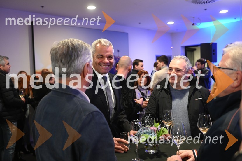  Aleksander Saša Arsenovič, župan, Mestna občina MariborV Mariboru drugi krog med Arsenovičem in Kanglerjem