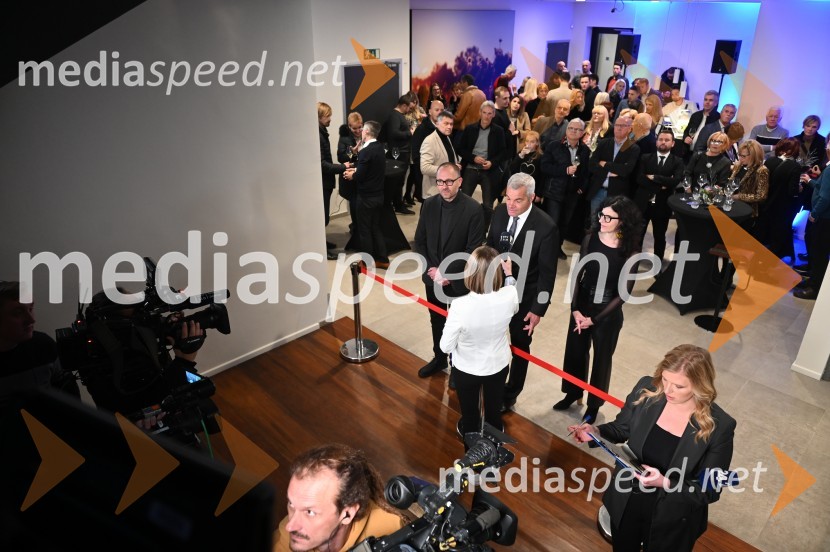  Gregor Reichenberg,  podžupan MOM za področje arhitekture in prostora;  Aleksander Saša Arsenovič, župan, Mestna občina Maribor;  Jelka Vrečko, vodja kabineta župana MO MariborV Mariboru drugi krog med Arsenovičem in Kanglerjem