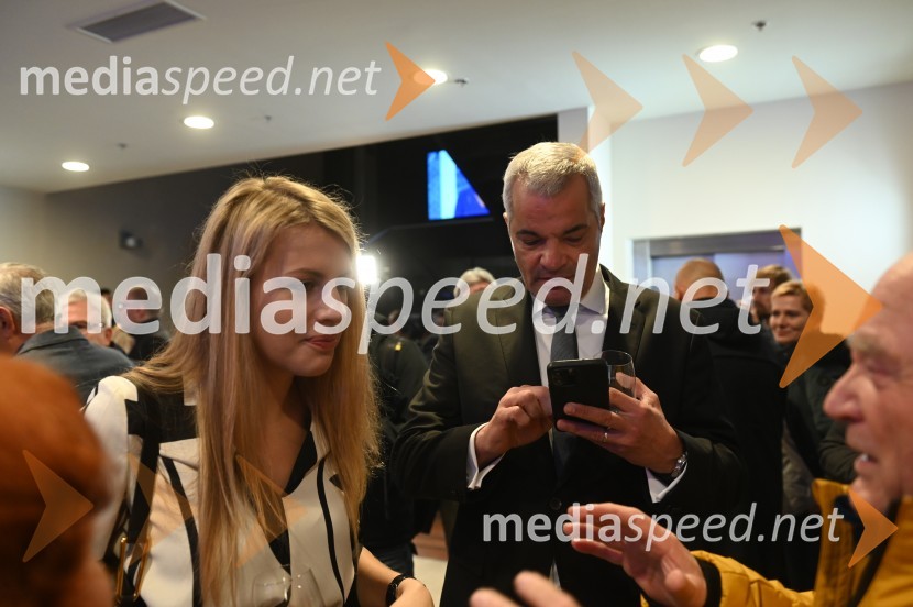  Katja Arsenovič, direktorica Rožmarin Hospitality Group;  Aleksander Saša Arsenovič, župan, Mestna občina MariborV Mariboru drugi krog med Arsenovičem in Kanglerjem