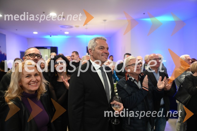  Aleksander Saša Arsenovič, župan, Mestna občina MariborV Mariboru drugi krog med Arsenovičem in Kanglerjem