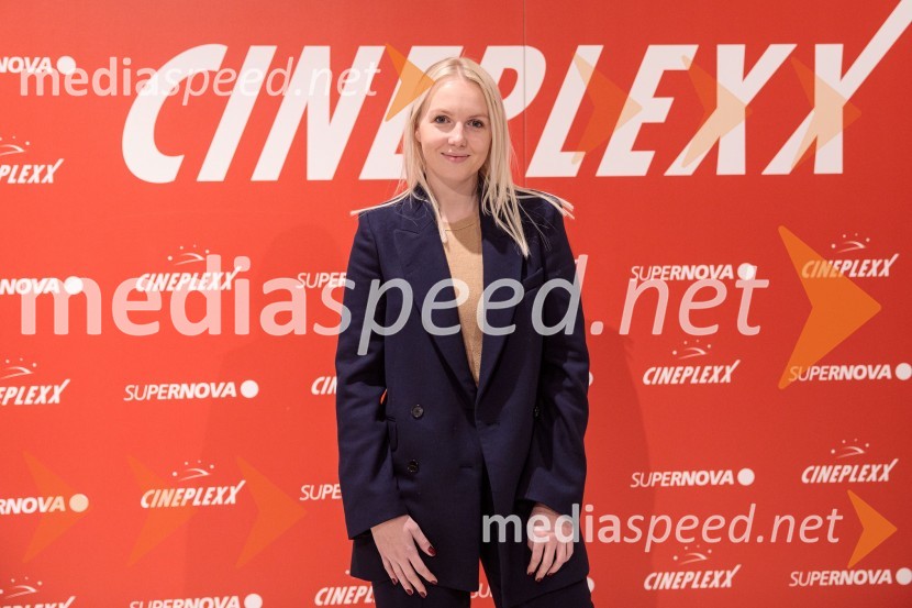 ONA VE, premiera filma v Cineplexx Ljubljana