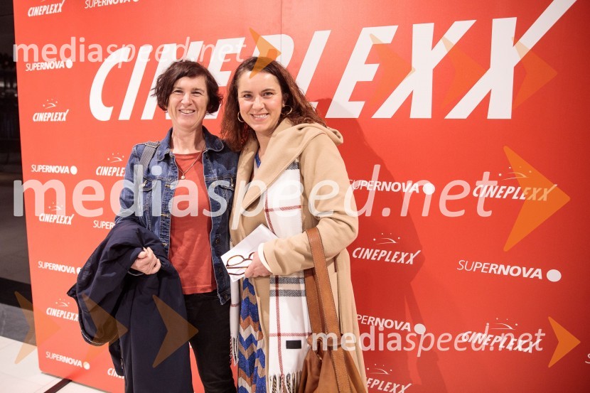 ONA VE, premiera filma v Cineplexx Ljubljana