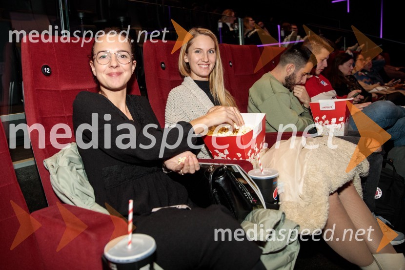  Sara  Kocjančič, direktorica projektov;  ... ONA VE, premiera filma v Cineplexx Ljubljana