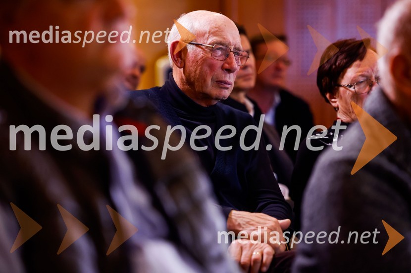 ISKRIVO V ŽIVO, Andrej Drapal v pogovoru z Leonom Magdalencem