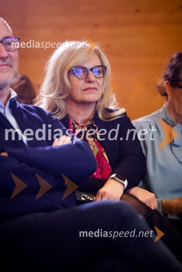  Barbara Hadalin, ZAVAS d.o.oISKRIVO V ŽIVO, Andrej Drapal v pogovoru z Leonom Magdalencem