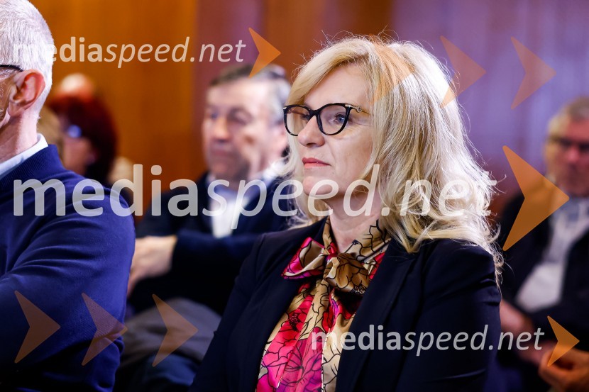  Barbara Hadalin, ZAVAS d.o.oISKRIVO V ŽIVO, Andrej Drapal v pogovoru z Leonom Magdalencem