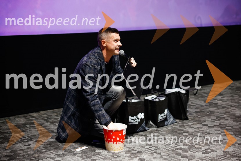  Klemen Bučan, radijski voditelj, stand-up komik, DJČudežni svet, premiera animiranega filma v Cineplexx