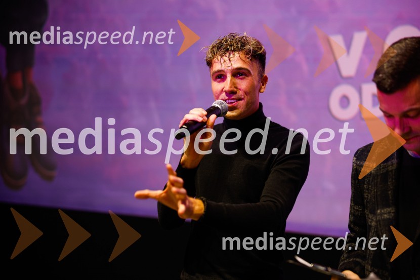  David Amaro, pevecČudežni svet, premiera animiranega filma v Cineplexx