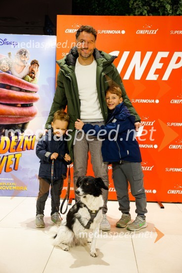  Nels Urankar;  David Urankar, televizijski voditelj, maneken;  Liam UrankarČudežni svet, premiera animiranega filma v Cineplexx