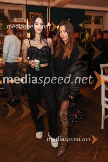  Gaja Prestor, pevka;  Janja BalantEGO, ekskluzivna premiera novega videa Gaje Prestor