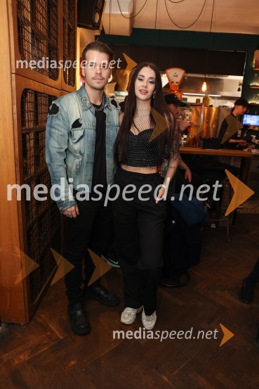  Luka  Dovšak;  Gaja Prestor, pevkaEGO, ekskluzivna premiera novega videa Gaje Prestor