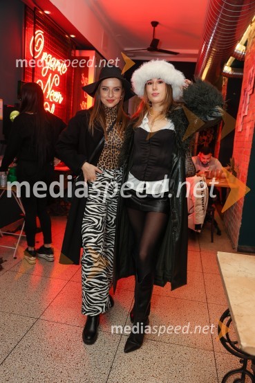  Maja Keuc, pevka, Amaya;  Ana Teržan - Anabel, pevkaEGO, ekskluzivna premiera novega videa Gaje Prestor