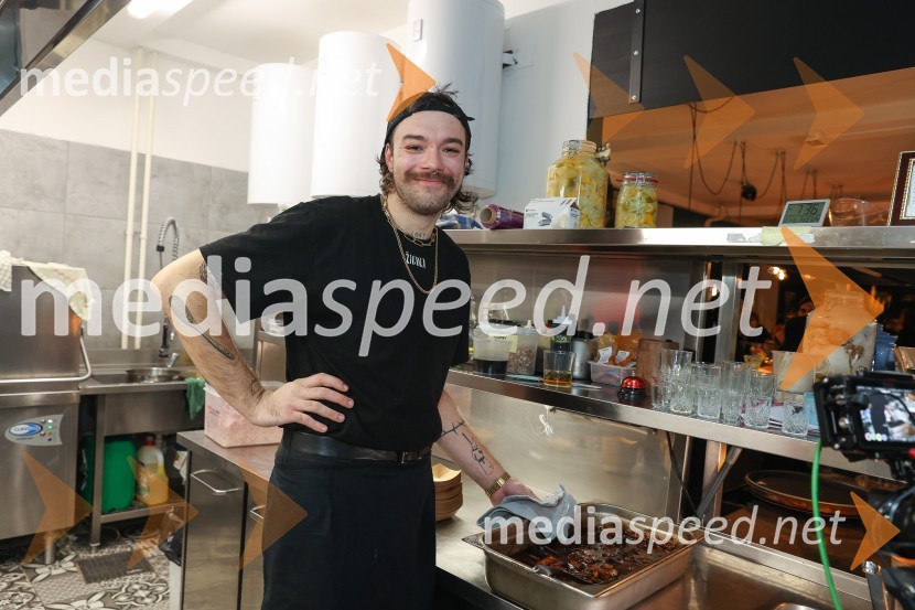  Žiga GabrovecEGO, ekskluzivna premiera novega videa Gaje Prestor