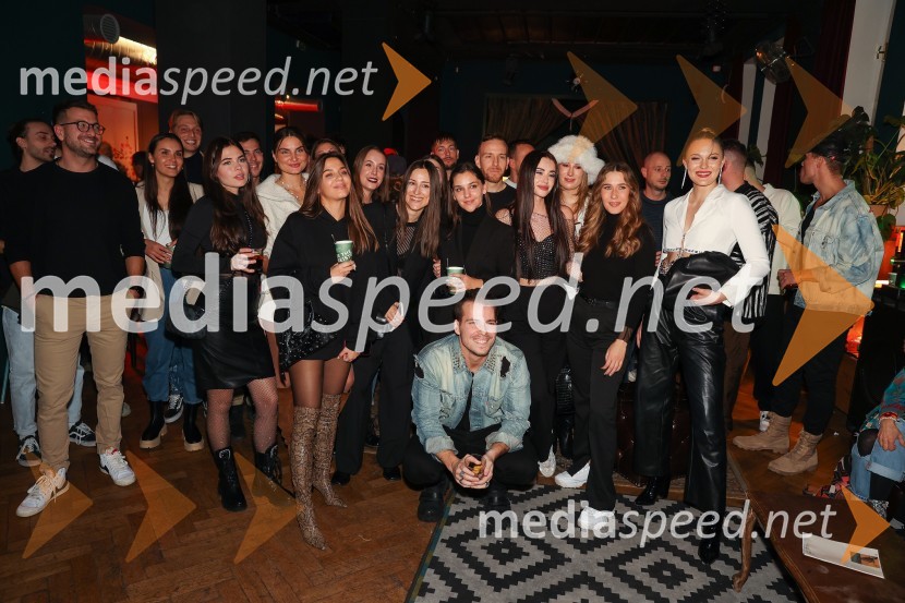 EGO, ekskluzivna premiera novega videa Gaje Prestor