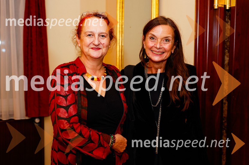  Marinka Poštrak, dramaturginja, Prešernovo gledališče Kranj;  Darja Hlavka Godina, glasbena oblikovalkaDA ME JE STRAH?, premiera drame, Prešernovo gledališče Kranj