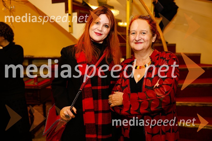  Eva Belčič, vodja marketinga in odnosov z javnostmi, Prešernovo gledališče Kranj;  Marinka Poštrak, dramaturginja, Prešernovo gledališče KranjDA ME JE STRAH?, premiera drame, Prešernovo gledališče Kranj