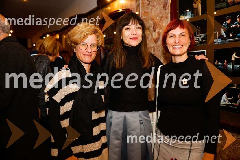  Polona Janežič, glasbenica;  Anđelka Nikolić, dramaturginja;  Simona  Hamer, dramaturginja, dobitnica nagrade Gašperja TičaDA ME JE STRAH?, premiera drame, Prešernovo gledališče Kranj