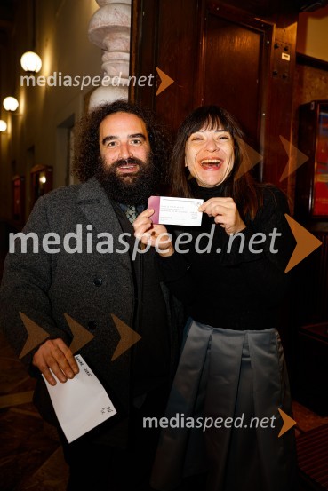   Jure Novak, režiser, direktor, Prešernovo gledališče Kranj;  Anđelka Nikolić, dramaturginjaDA ME JE STRAH?, premiera drame, Prešernovo gledališče Kranj