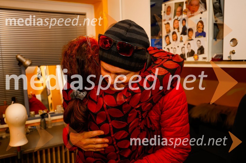  Marinka Poštrak, dramaturginja, Prešernovo gledališče Kranj;  ... DA ME JE STRAH?, premiera drame, Prešernovo gledališče Kranj