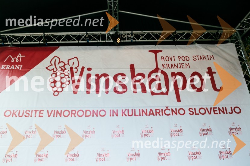 Vinska pot v rovih pod starim Kranjem 2022, petek 2