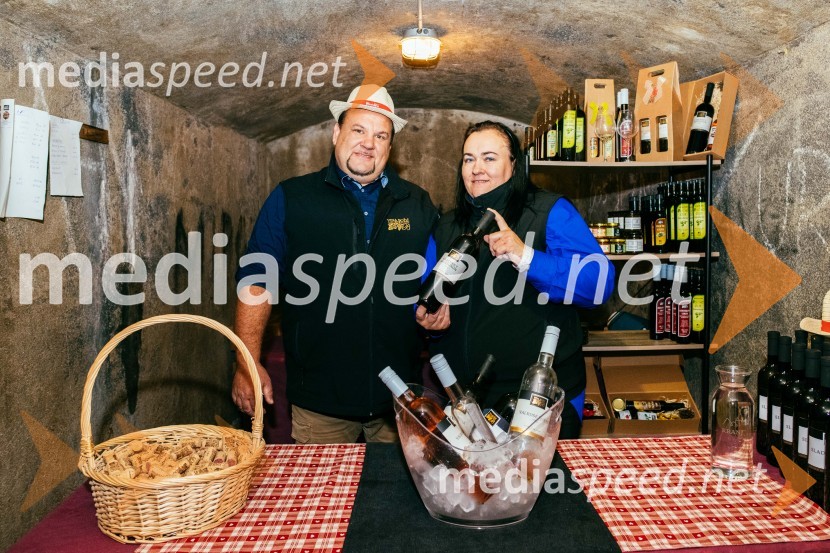 Vinska pot v rovih pod starim Kranjem 2022, petek 2