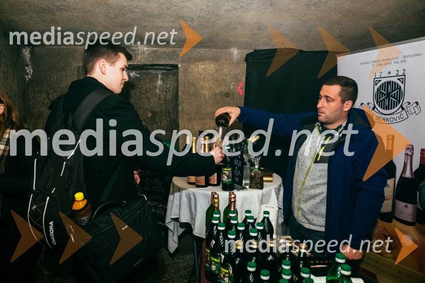 Vinska pot v rovih pod starim Kranjem 2022, petek 2