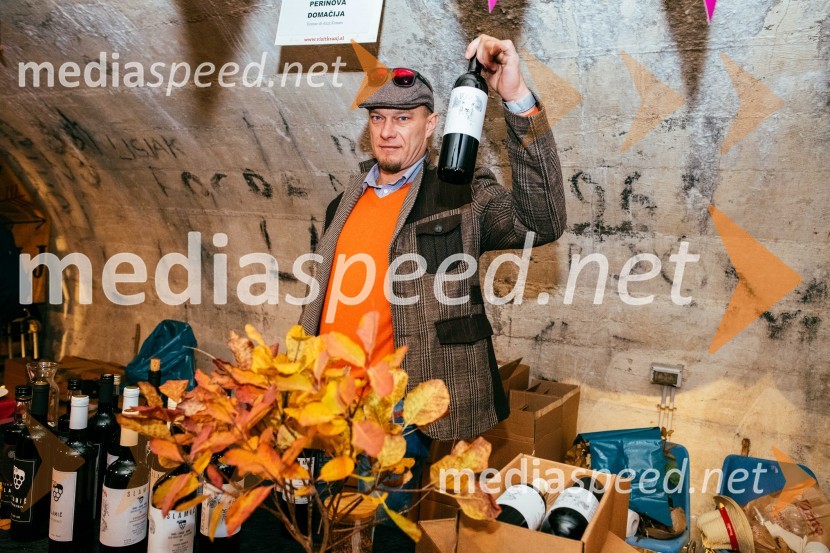 Vina Slamič - Perinova domačijaVinska pot v rovih pod starim Kranjem 2022, petek 2