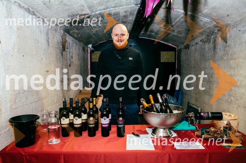 Posestvo RounaVinska pot v rovih pod starim Kranjem 2022, petek 2