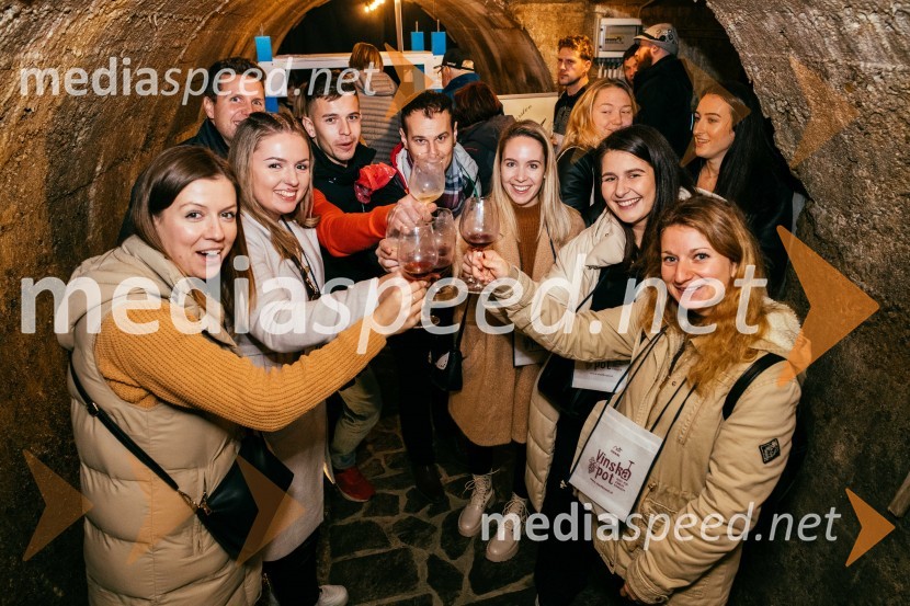 Vinska pot v rovih pod starim Kranjem 2022, petek 2