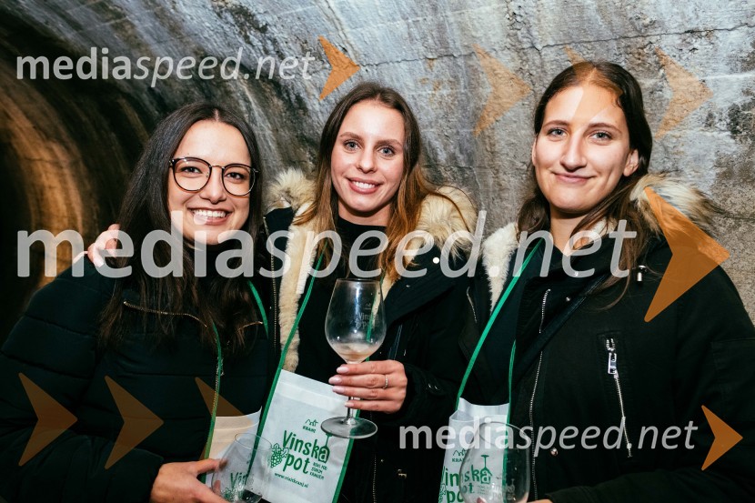 Vinska pot v rovih pod starim Kranjem 2022, petek 2